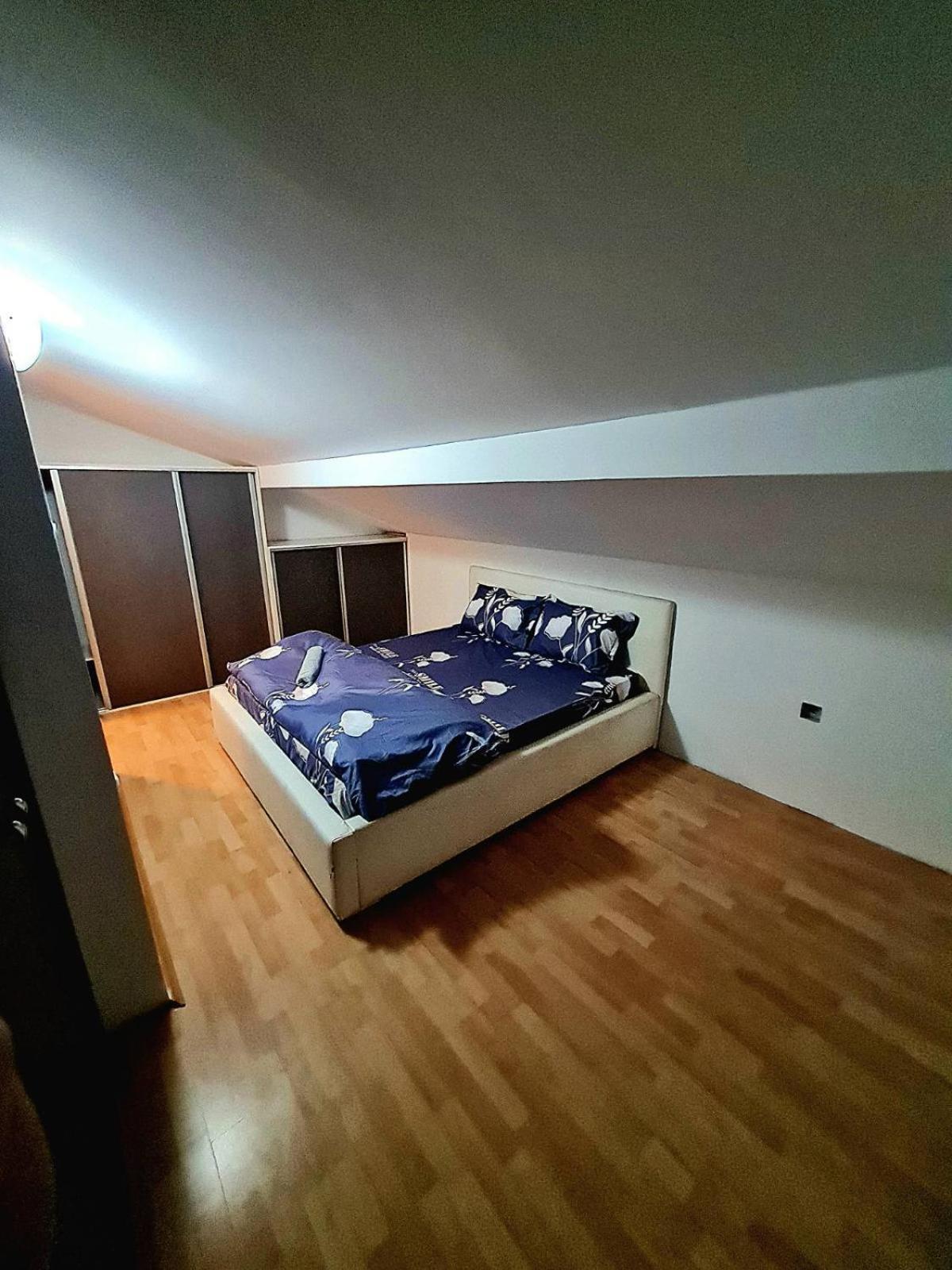 Dm Hostel And Apartments Skopje Bagian luar foto