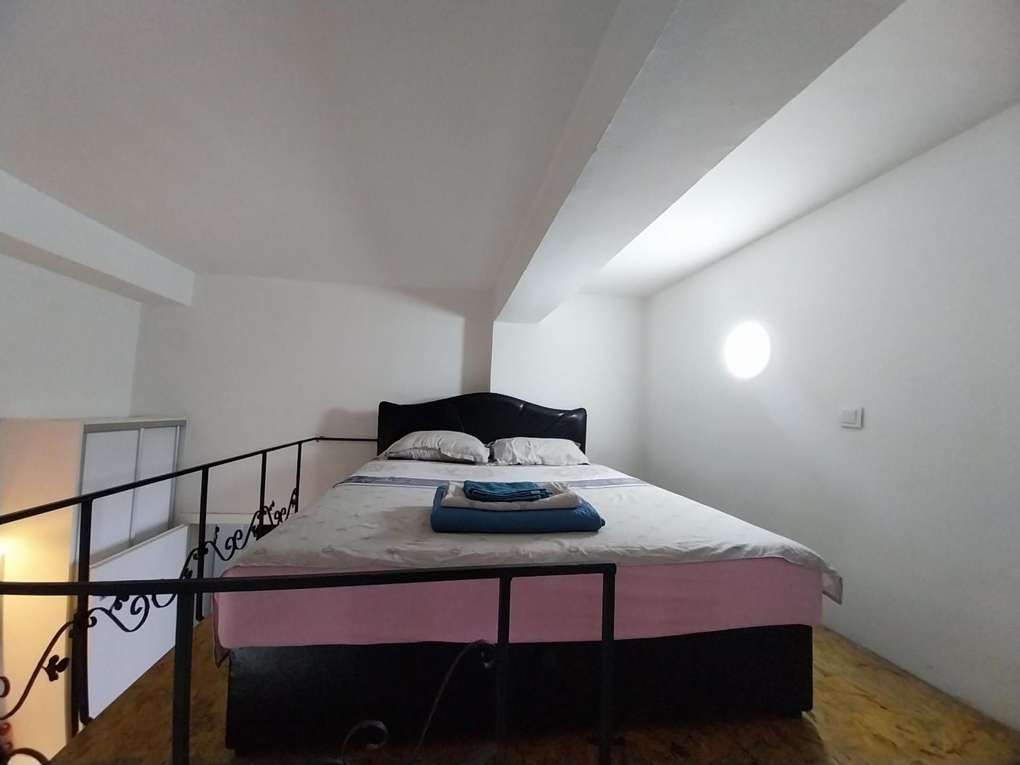 Dm Hostel And Apartments Skopje Bagian luar foto